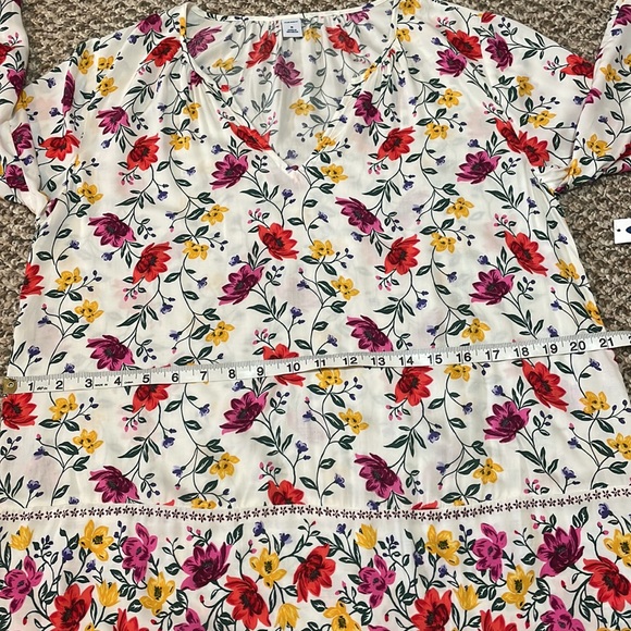 Old Navy Floral Long Sleeve Blouse - White - Picture 11 of 16